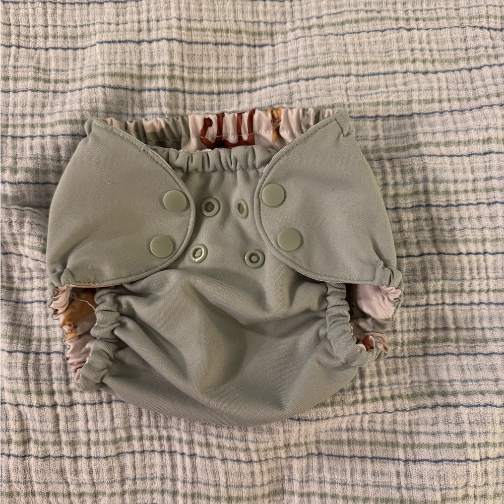 Esembly Aloe Size One Outer
